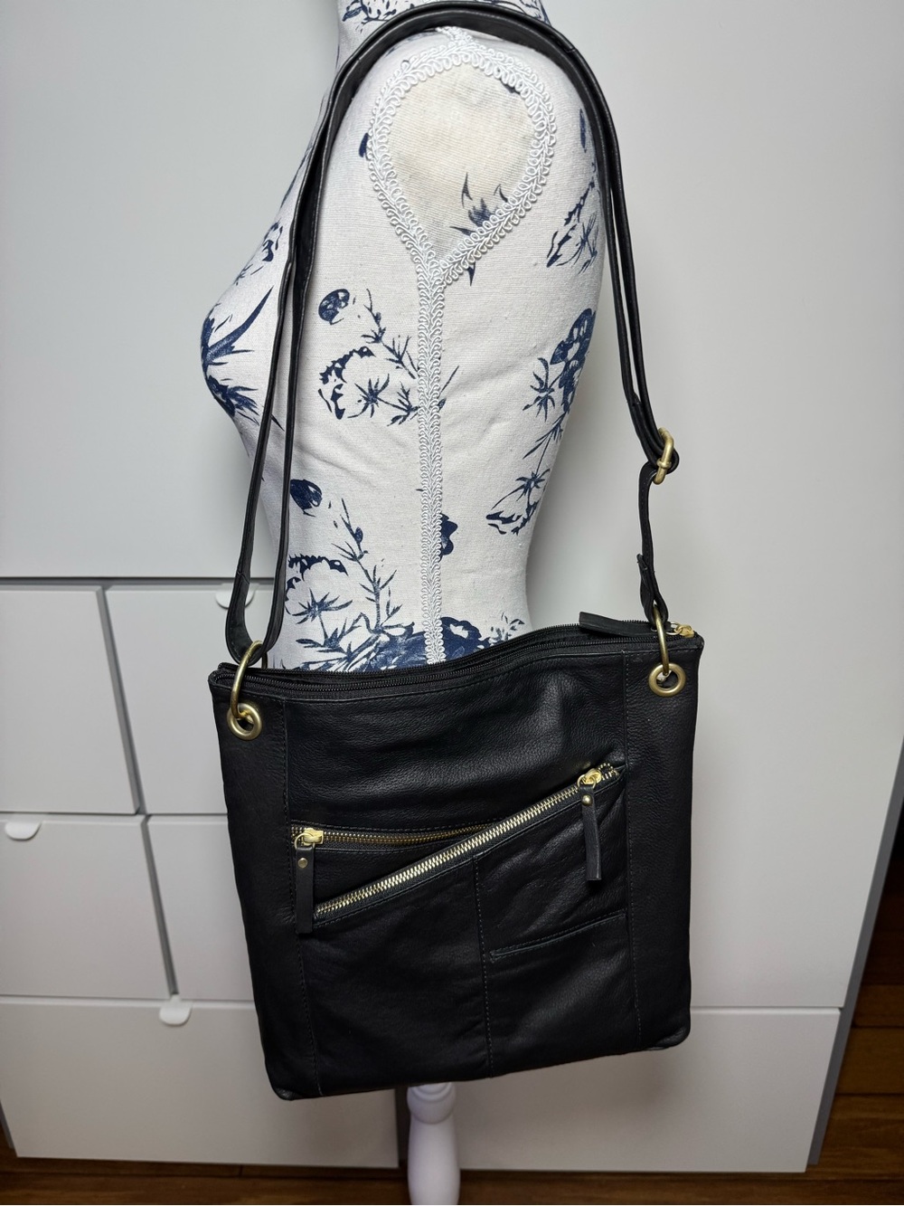 Classic Black Leather Crossbody with Gold Accents - Picture 3 of 7